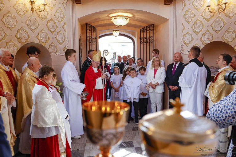 Poświęcenie odnowionej kaplicy w Miłocinie 28.05.2023 r.  - 