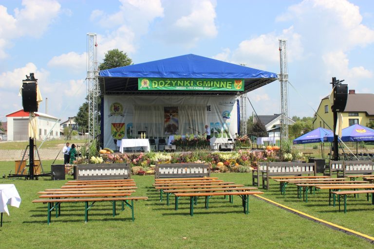 Nasza podwoza na Dożynkach Gminnych.  - 